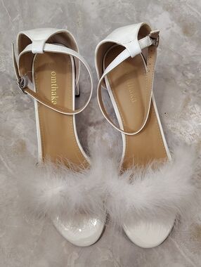 Amazon White Fur-Trim Block Heel Sandals